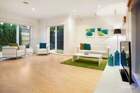 Property photo of 2/23 Manningham Road Bulleen VIC 3105