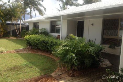 Property photo of 1 Pipit Parade Burleigh Waters QLD 4220