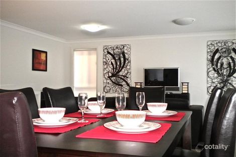 Property photo of 14 Nettletree Place Casula NSW 2170
