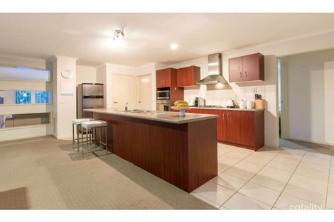 Property photo of 12 Barnby Grove Cranbourne East VIC 3977
