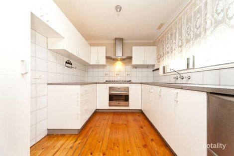 Property photo of 20 Holmes Court Wodonga VIC 3690