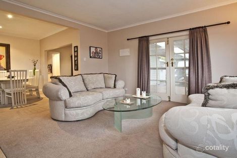 Property photo of 247 Hull Road Mooroolbark VIC 3138