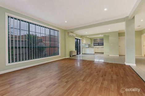 Property photo of 2/72 Lake Boga Avenue Deer Park VIC 3023