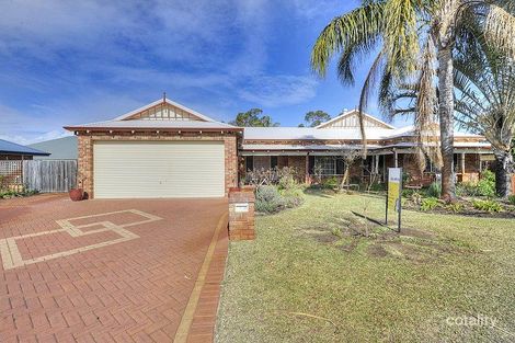 Property photo of 11 Macquarie Drive Coodanup WA 6210