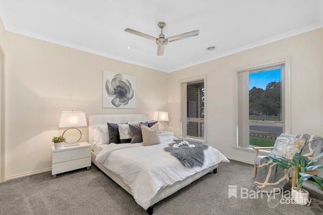 Property photo of 33 Chandler Drive South Morang VIC 3752
