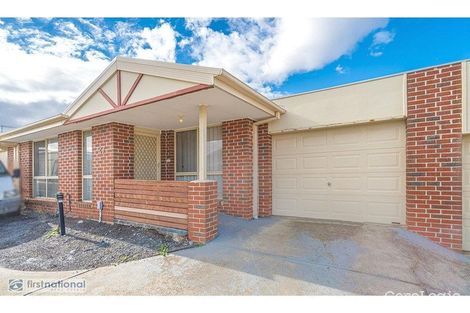 Property photo of 27/4-16 Melaleuca Drive Meadow Heights VIC 3048