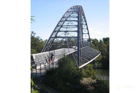 Property photo of 5 Cambrian Avenue Voyager Point NSW 2172