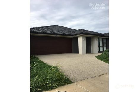 Property photo of 9 Coleridge Circuit Williams Landing VIC 3027
