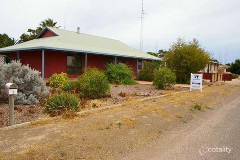 5 Symons St, Moonta Bay, SA 5558