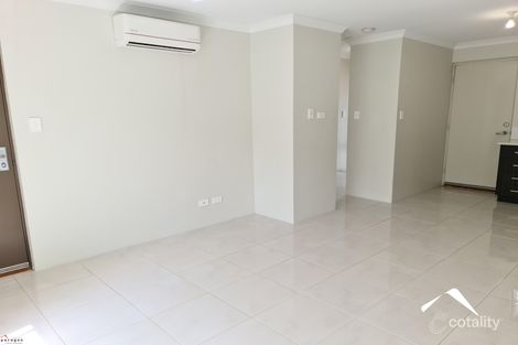 Property photo of 2/6 Strelitzia Avenue Forrestfield WA 6058