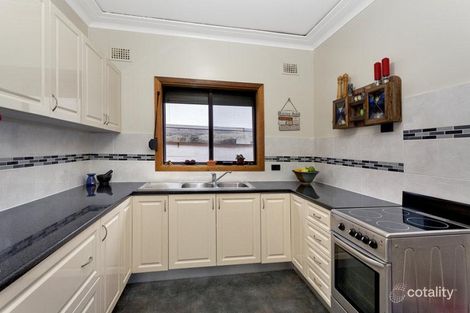 Property photo of 11 Fitzpatrick Avenue East Frenchs Forest NSW 2086