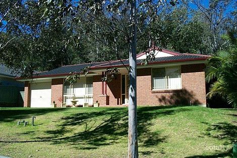 Property photo of 17 Old Farm Place Ourimbah NSW 2258
