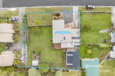 Property photo of 1 Sunset Lane Penguin TAS 7316