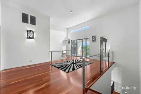 Property photo of 24 Windward Place Jacobs Well QLD 4208