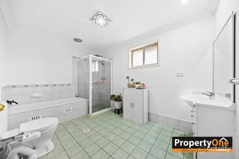 Property photo of 13/14 Pine Road Casula NSW 2170