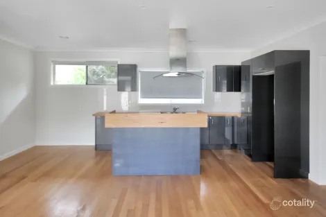 Property photo of 14 Amos Avenue Benalla VIC 3672