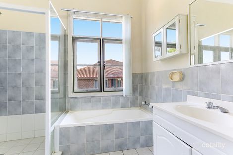 Property photo of 1/43 Myddleton Avenue Fairfield NSW 2165