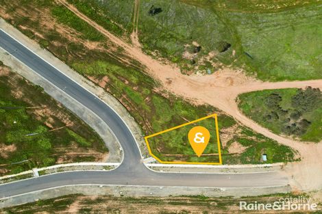 105 Lingiari Dr, Lloyd, NSW 2650