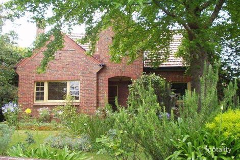 Property photo of 106 Doncaster Road Balwyn North VIC 3104