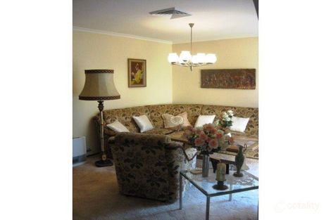 Property photo of 10 Ernst Place Edensor Park NSW 2176