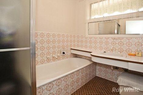 Property photo of 37 Sandgate Avenue Glen Waverley VIC 3150