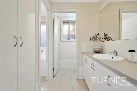 Property photo of 14 Amaretti Way Munno Para West SA 5115