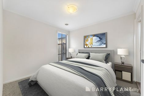 Property photo of 10 Ballantine Street Tarneit VIC 3029