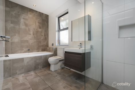 Property photo of 2/18 Xavier Street Oak Park VIC 3046