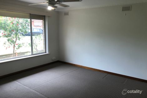 3 Philip Cres, Valley View, SA 5093