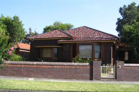 13 Clare Cres, Russell Lea, NSW 2046