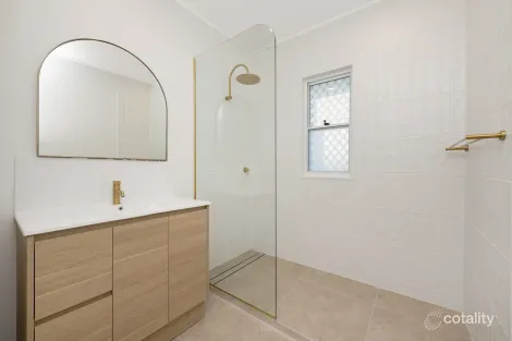 Property photo of 277 Stuart Drive Wulguru QLD 4811