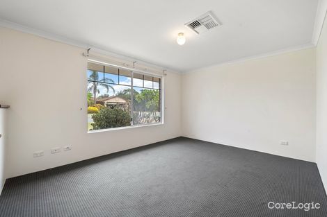 Property photo of 6 Naylor Close Atwell WA 6164