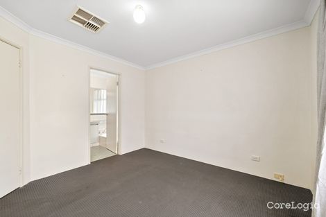 Property photo of 6 Naylor Close Atwell WA 6164