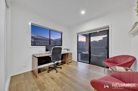 Property photo of 7 Rivella Circuit Tarneit VIC 3029