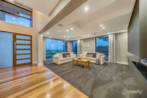 Property photo of 13 Myrtle Close Jerrabomberra NSW 2619