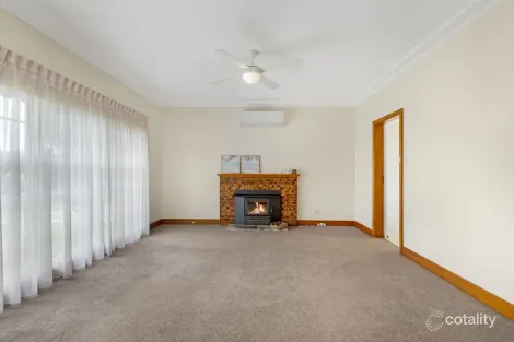 Property photo of 36 Koonwarra Road Leongatha VIC 3953