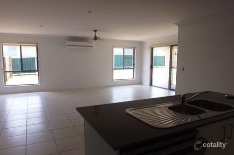 Property photo of 2/75 Wheeler Drive Roma QLD 4455