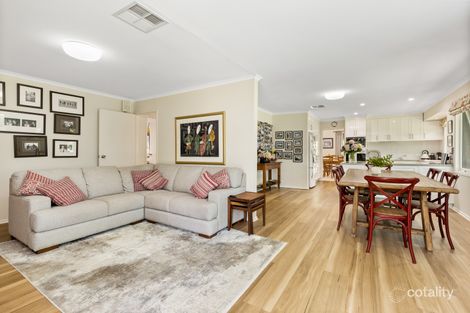 Property photo of 9 Poplar Road Lake Albert NSW 2650