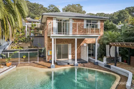 19 Golden Grove Cct, Terrigal, NSW 2260