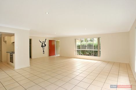 Property photo of 28 Somerville Crescent Sippy Downs QLD 4556