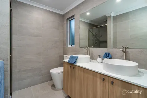 Property photo of 8 Cordroy Way Hamersley WA 6022