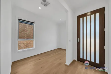 Property photo of 14 Veltins Way Strathtulloh VIC 3338