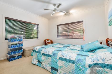 Property photo of 9 Third Avenue Labrador QLD 4215