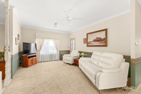Property photo of 2 Canterbury Drive Morpeth NSW 2321