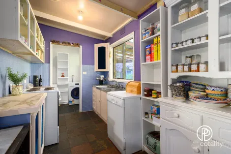 Property photo of 9 Oak Avenue Warburton VIC 3799