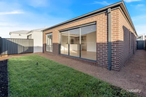 Property photo of 23 Spreading Road Mickleham VIC 3064