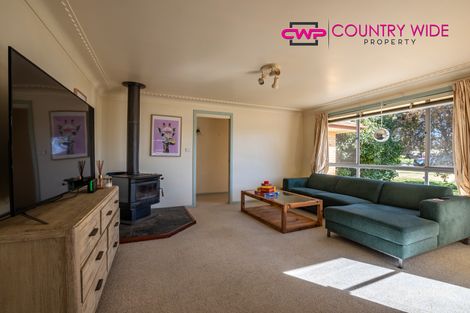 Property photo of 77 Hunter Street Glen Innes NSW 2370
