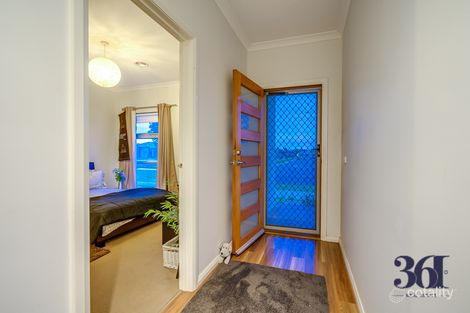 Property photo of 19 Mapleton Boulevard Melton South VIC 3338