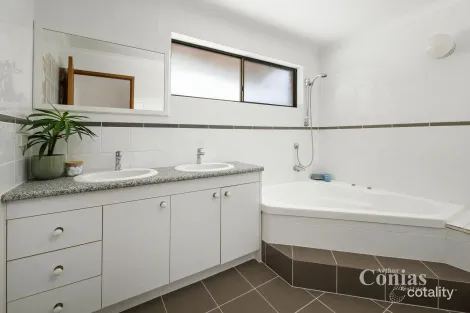 Property photo of 31 Bruckner Street The Gap QLD 4061