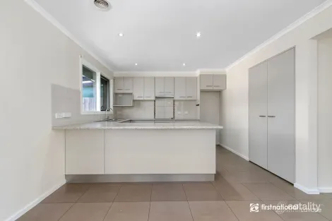 Property photo of 21 Christensen Close Traralgon VIC 3844